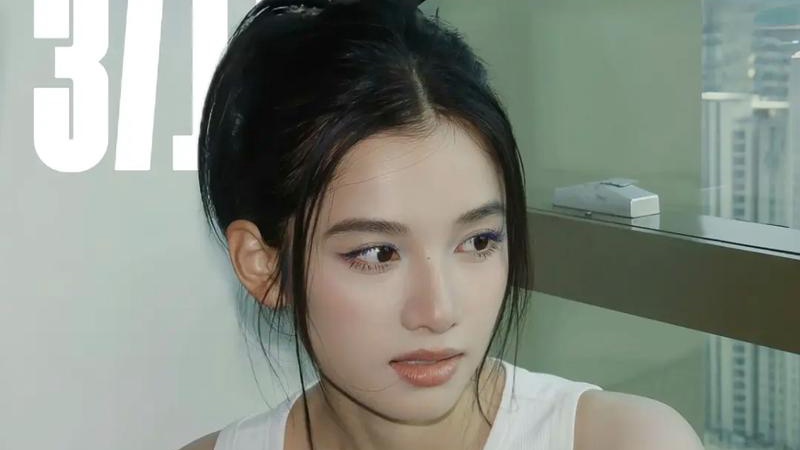 张婧仪周也卷入名牌风波：无辜躺枪背后的舆论误伤困境